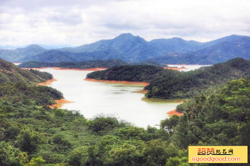 白盆湖生态风景区