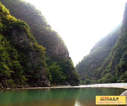 万源龙潭河风景区