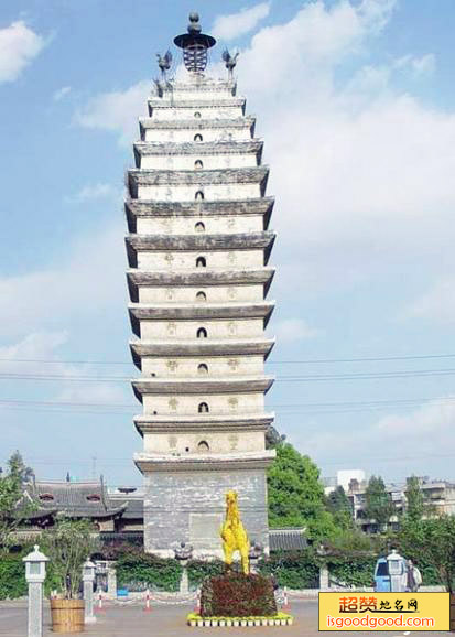 惠光寺塔和常乐寺塔