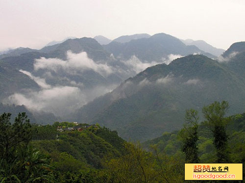 草岭风景区