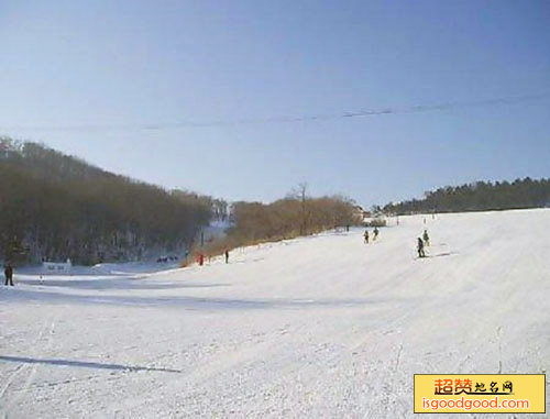 龙珠二龙山滑雪场