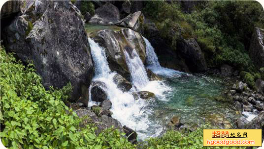 石门飞瀑