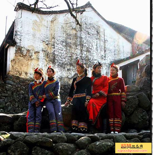 江南畲族风情文化村