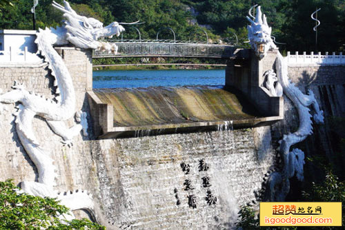 白龙潭风景区