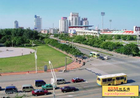 新乡市体育中心