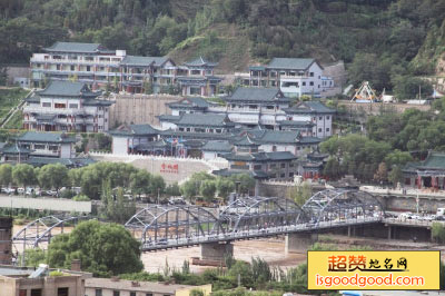 兴隆山古建筑群